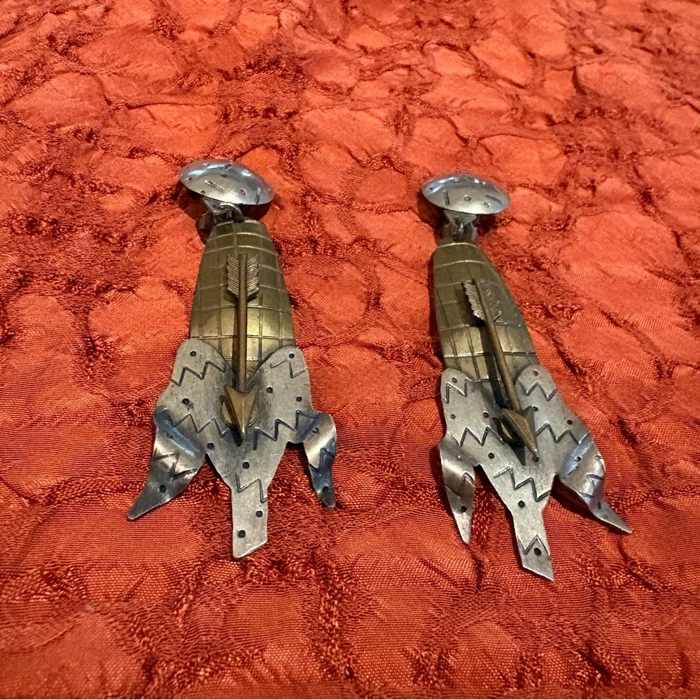 Thomas Mann vintage Sterling Silver/bronze  Earrings